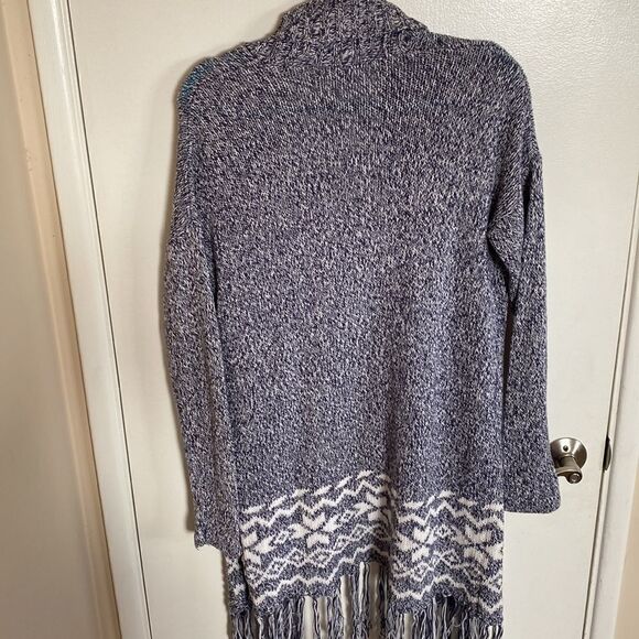 Aerie-blue and white open cardigan with fringe- Size medium - Picture 10 of 13